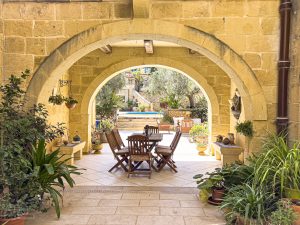 Courtyard leading to garden